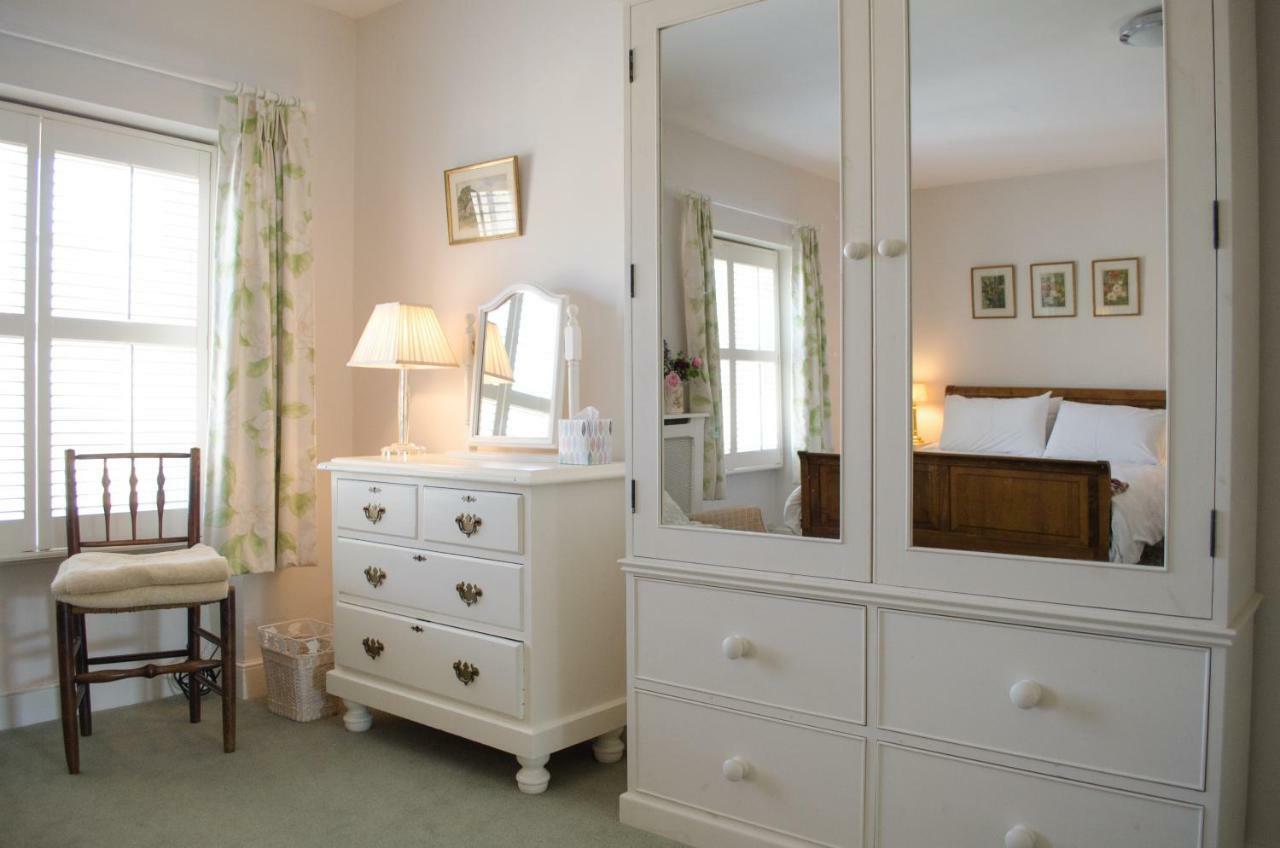 The Hollies Bed And Breakfast Uppingham Esterno foto